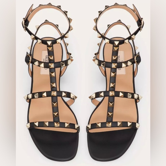VALENTINO ROCKSTUD FLAT CALFSKIN SANDAL WITH STRAPS - Picture 4 of 11